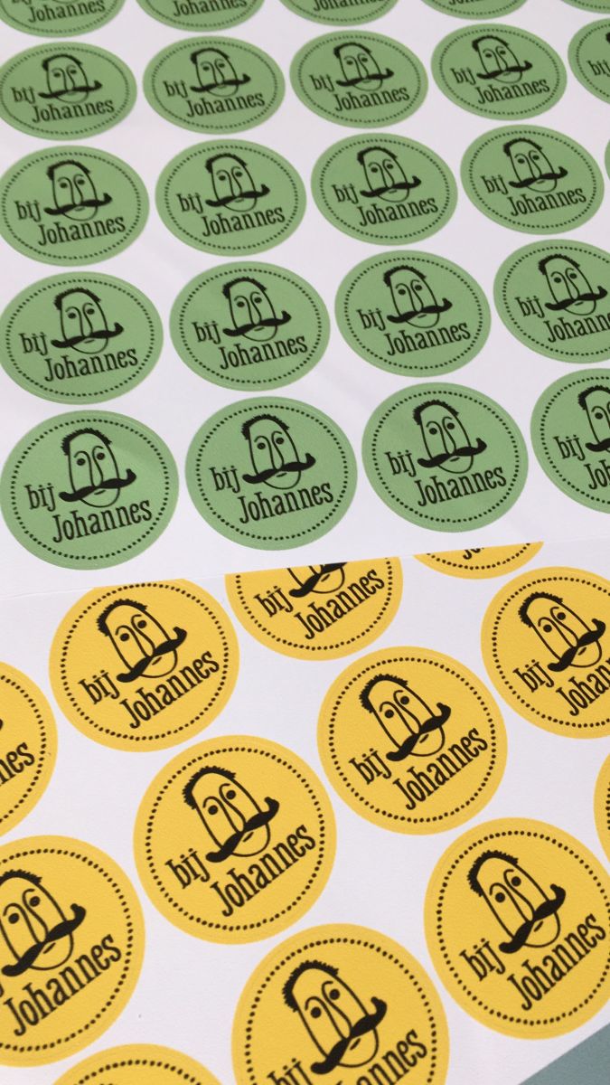 Zelfgemaakte stickers Stempelfun Stempels maken en graveren